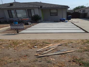 Photos by Garco Concrete Pro #1 Installed tile in front landing area, Modern Concrete Walkway