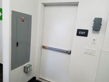 Fedex Office Remodel FedEx Office
-Installation of new Energy efficient lighting and EMS
-New Main 400 amp Main service Panel
-POS system
-Power and 