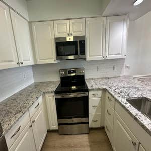 Tile backsplash