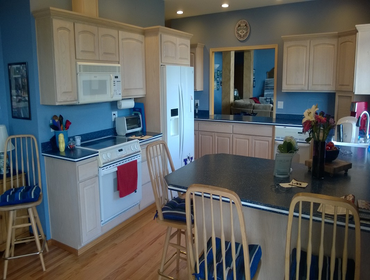 Stain-To-Paint Cabinets Start