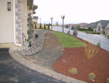Photo(s) from A To Z Landscaping And Maint job sites pics start to finish
