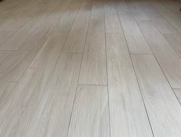 Porcelain Tile Installation. Pulsar Construction, Inc. Manhattan Beach, CA.