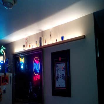 LED display shelf
