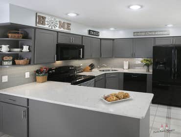 Kitchen/Dining Area