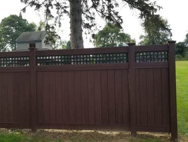 Vinyl Fencing