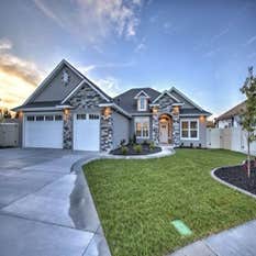 Diamond Custom Homes