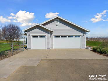 James Hardie Siding & Anlin Windows We installed new, beautiful James Hardie Siding and Anlin Windows on this home. This project features Pearl Gray Ha
