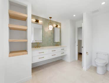 Modern Bathroom Remodel