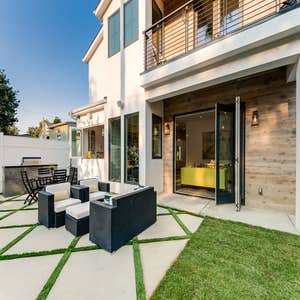 West LA and SFV Complete Remodels for various homes in different homes in West LA and SFV