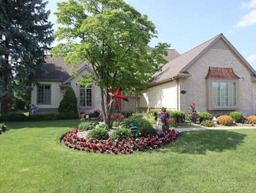 Vinyl siding in Bloomfield, MI Board and batten siding in Bloomfield, MI