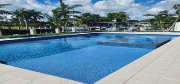 Craft Master Custom Pools