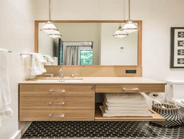GREEN MOUNTAIN SKI CHALET RENOVATION