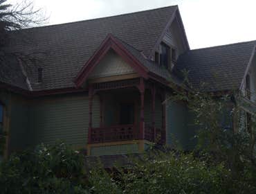 Photos by Jordan's Custom Woodwork #1 Turn of the century Victorian abandon for 11 years. Now fully restored.