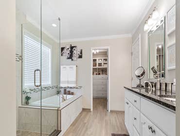 Photos by Citypro Contracting LLC #5 NYC Brooklyn interior Remodeling bathroom projects.