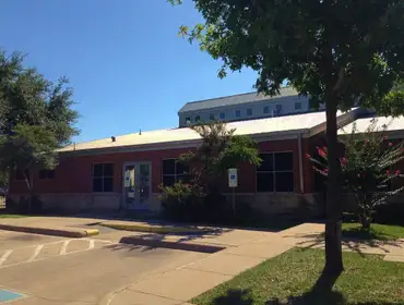 MHMR Building Fort Worth MHMR commissioned Boothe Architects to renovate an existing building and design a new Outpatient main building to provide serv