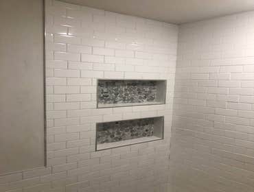 Double wide shower storage niches, Minneapolis, MN