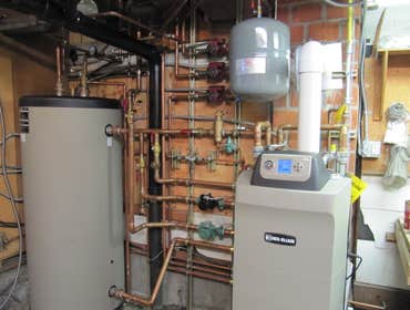 Ecola Inn Boiler Replacement Ian Walter installed a Weil Mclain boiler system for the Ecola Inn in Cannon Beach, OR. His patience and attention to det
