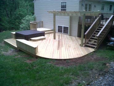 Upper Black Eddy Jacuzzi deck
