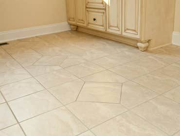 Cedar Creek | FOR SALE