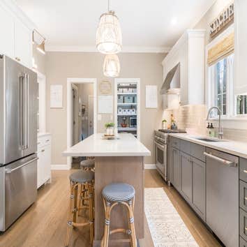 Light and Airy Kitchen in Scarborough