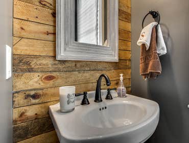 Photos by Hawthorn Builders #1