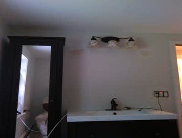 Blossser Bathroom