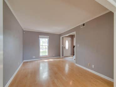 1957 Timberline Way