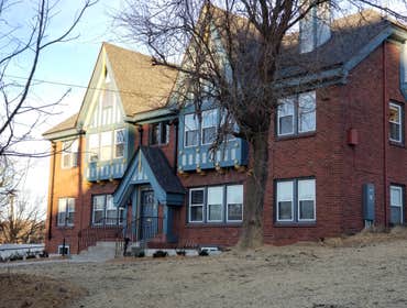 541 35th Street Exterior Painting and wood replacement