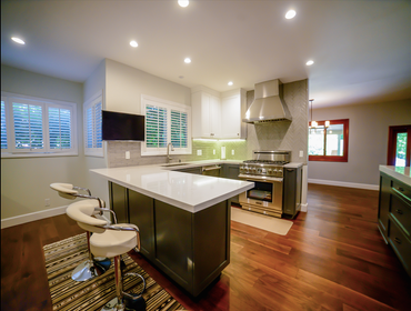 Contemporary Kitchen