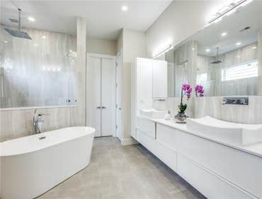 Photos by Freestyle Custom Homes #1