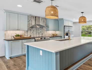 Grand Saline kitchen