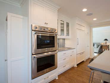 Indian Hills, Edina MN A beautiful Kitchen Remodel by Clairmont Design Build!
www.clairmontbuilders.com
