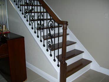 San Antonio Stairs and Railings Complete staircase installation: Newels, treads, risers, balusters, shoe rail and skirtboard.