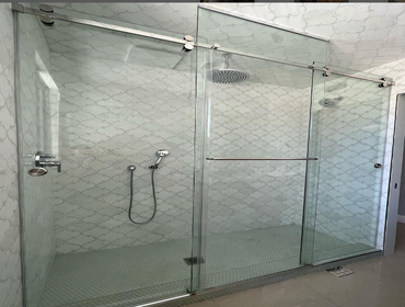 Photos by Vegas Custom Glass #1
