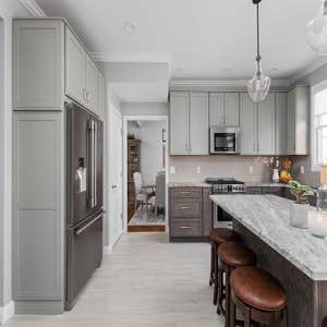 Transitional Kitchen