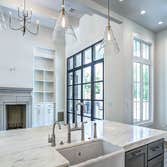 Crestmont Custom Homes
