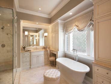 Bathroom remodeling – Sunset Strip We develop only exclusive interiors for individuals and legal entities. It is important for us to come up with a sop