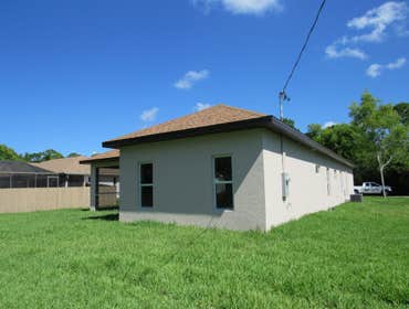 Lee Model Home