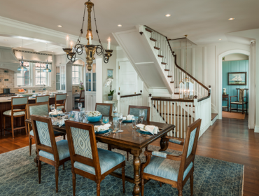 Town Houses: Shingle-style Beach House