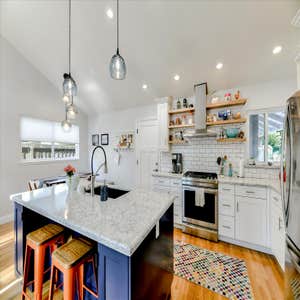 Hills Construction Inc