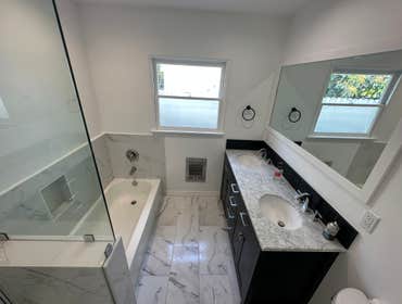 Home Remodeling Inc # bathroom Remodling tub standup shower