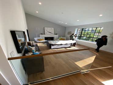 Complete remodel 2,800 Sq home Complete remodel home
Included finish Matrials