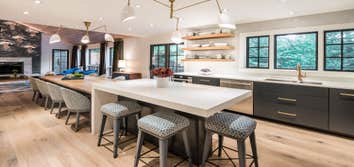 GREEN MOUNTAIN SKI CHALET RENOVATION