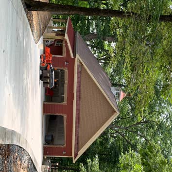 980 SF Garage with an additional 280 sf 2nd story storage