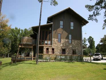 Lake house on Lake Sam Rayburn