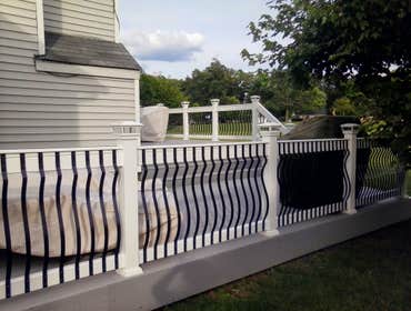 new deck with custom railings