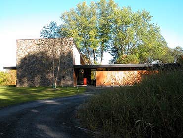 MID-CENTURY MODERN