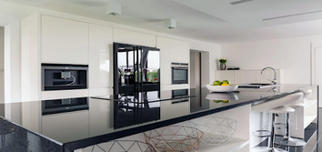 Bcg Cabinet & Stone LLC
