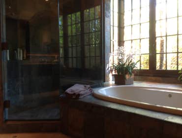 Photo(s) from Kenyon Mcintyre Inc
