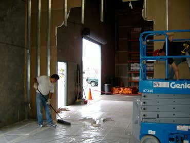 EZ Does It Junk Removal - Got Junk in Oceanside, Vista or Anywhere in San Diego? EZ Does It Hauling and Junk Removal of San Diego located in San Marcos